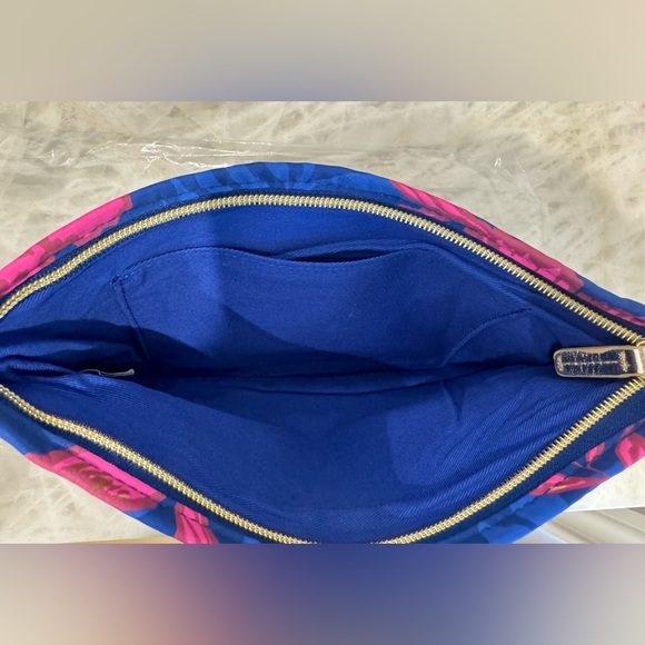 NWT Lilly Pulitzer GWP Pouchette, Blue Med Never Ending Summer - Picture 5 of 5